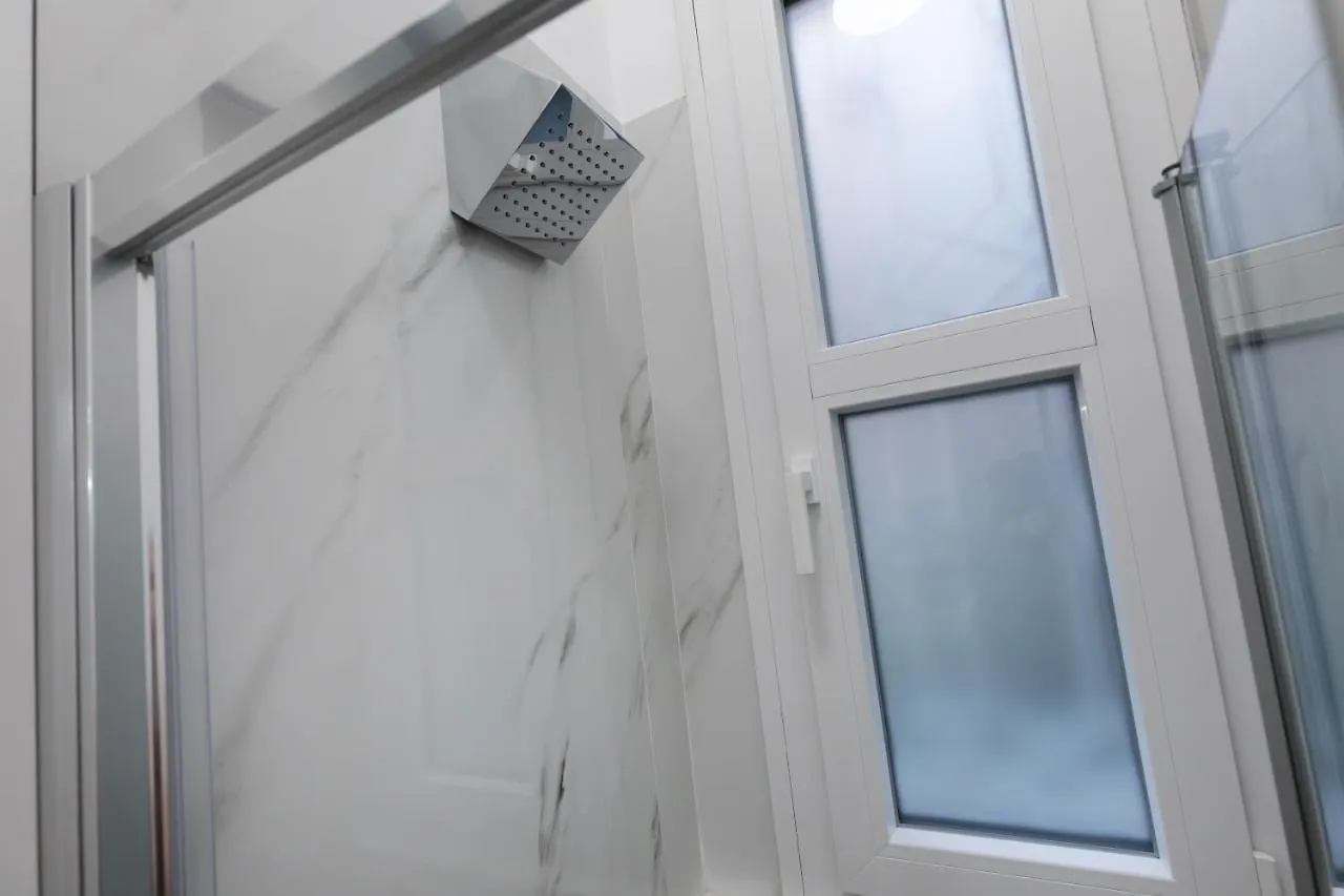 Divi Apartments Milano Navigli Suite Italy