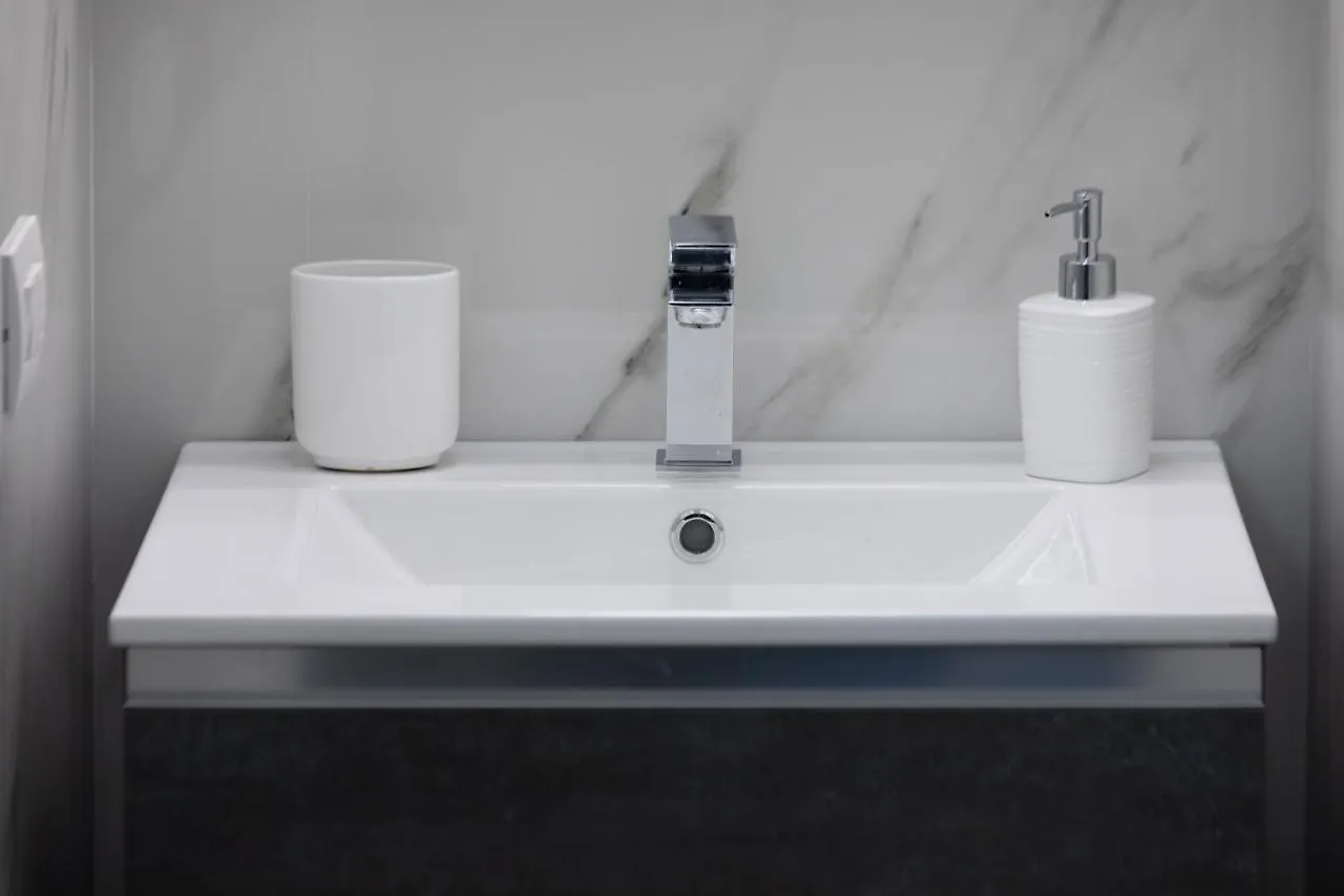 Divi Apartments Milano Navigli Suite  Milan
